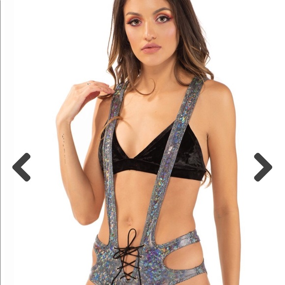 Little Black Diamond suspender booty shorts - Picture 2 of 5